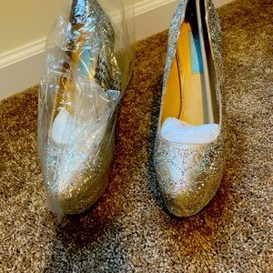 Selling my high heels